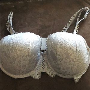 Victoria’s Secret Dream Angel Demi Bra